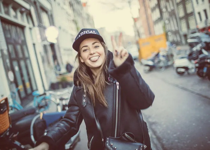 Tourist One Hotel 2*