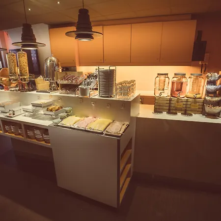 Tourist One 2* Amsterdam