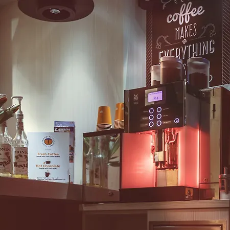 Hotel Tourist One 2*