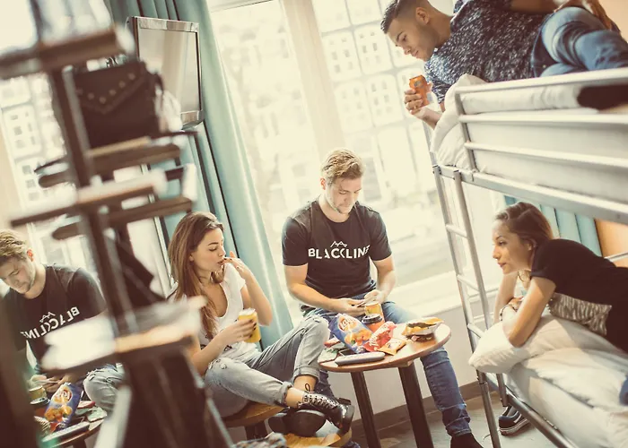 Budget Tourist Amsterdam