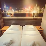 Tourist One 2* Amszterdam
