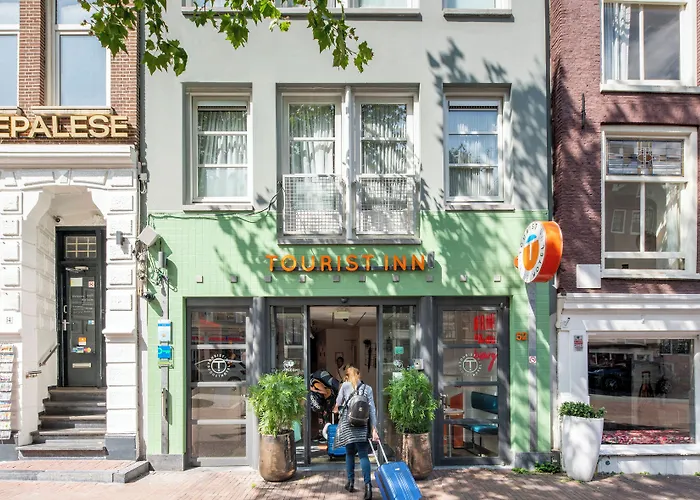 Hotel Tourist One 2*