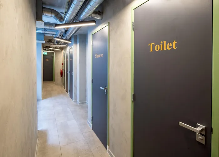 Tourist One 2* Amsterdam